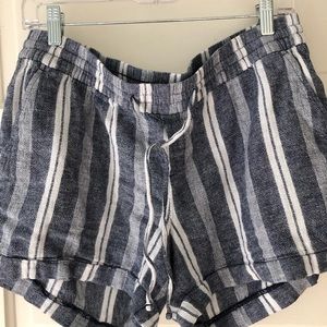 Old navy linen shorts